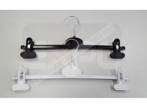 Ramínko na kalhoty se skřipci, 41cm. Protikluzová vrstva ve skřipci. Barva bílá..jpg